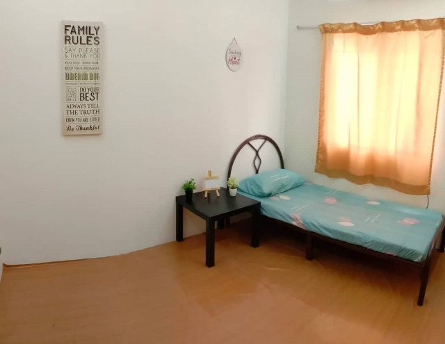Limited Medium Room to Let at Jalan Bayan, Bandar Puchong Jaya!