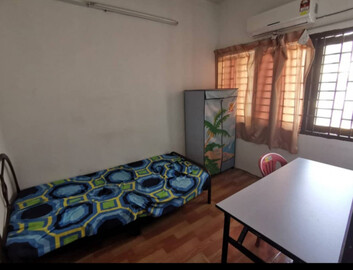 SETIAWALK AFFORDABLE Room For Rent