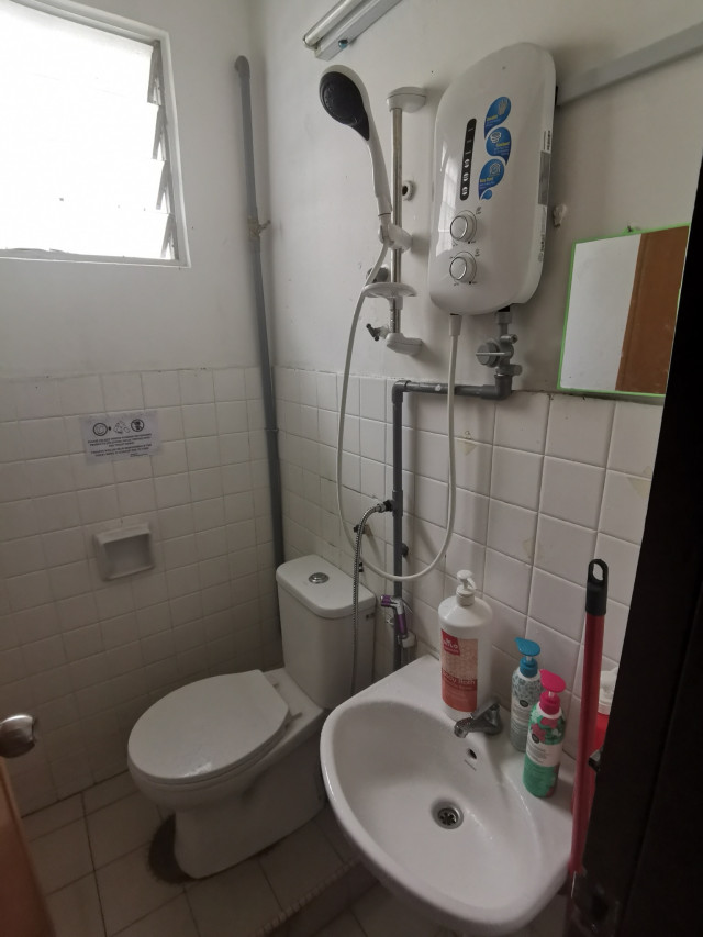 Pj SS21 ROOMS FOR RENT