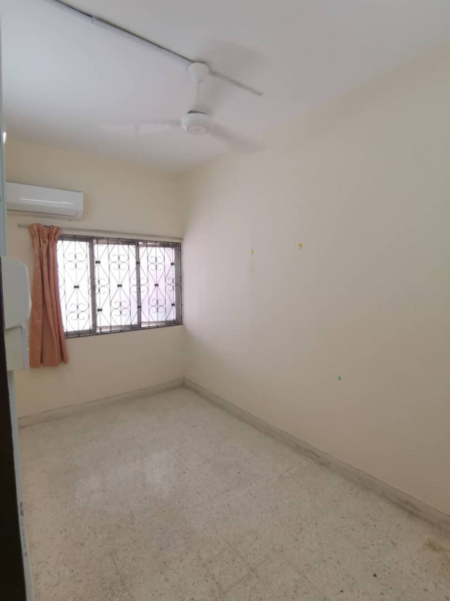 SS2 room for rent