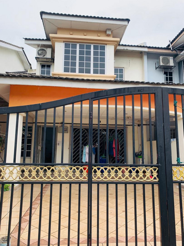 Fully Furnished Small Room For Rent At Pusat Bandar Puchong