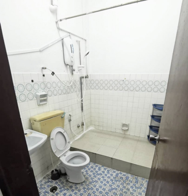 Master Room in Ss21 Damansara Utama !