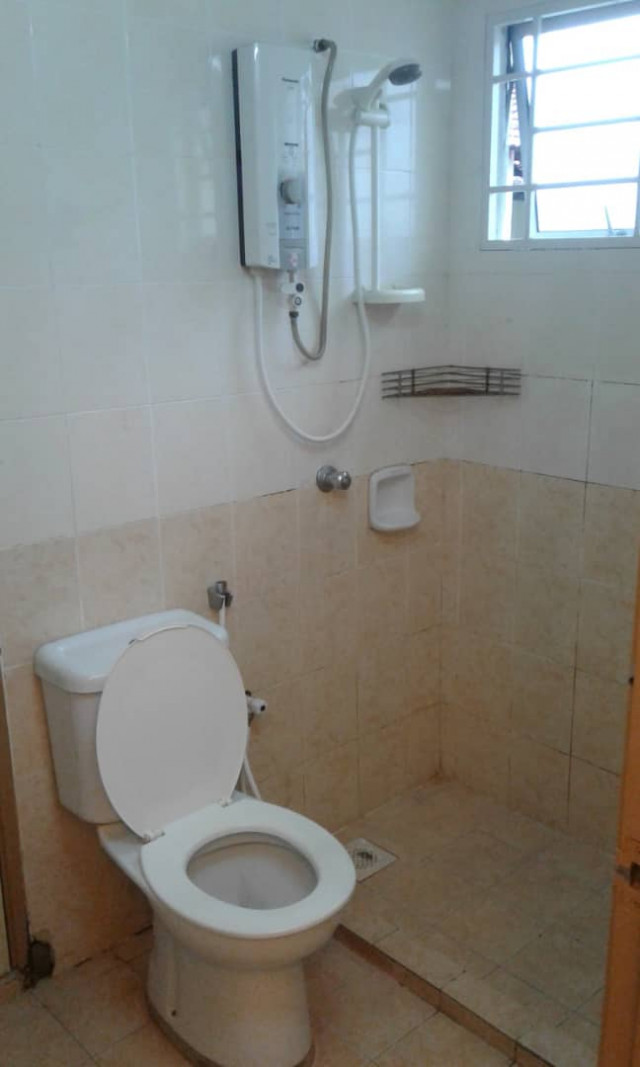 DAMANSARA KIM SS20 NEARBY PJ UPTOWN ROOM FOR RENT !!