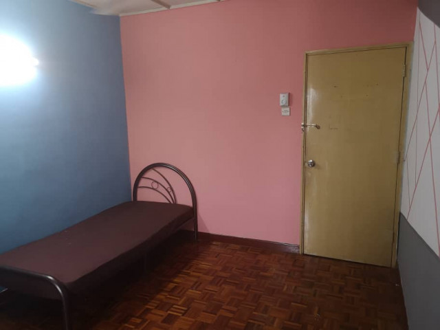 Room Rent @ Bangsar, KL!