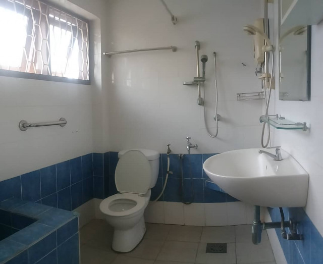 Completed Room for Rent at Damansara Jaya, Petaling Jaya