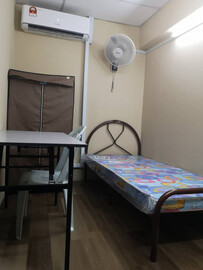 Limited Room at Kelana Jaya! Walking distance to LRT!!