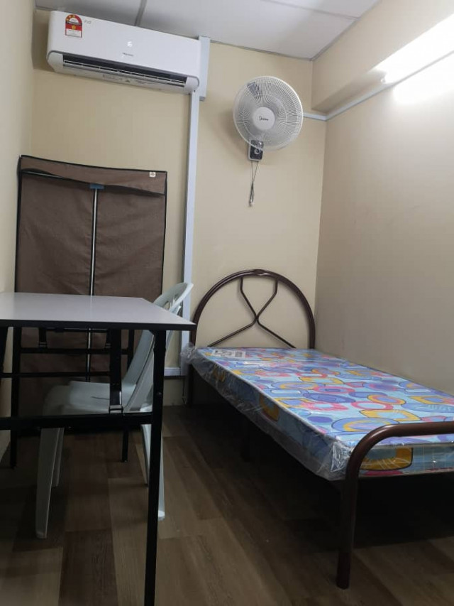 🔥🔥VERY HOT UNIT NEW RENOVATE 1ST FLOOR ALREADY FULL RENT OUT