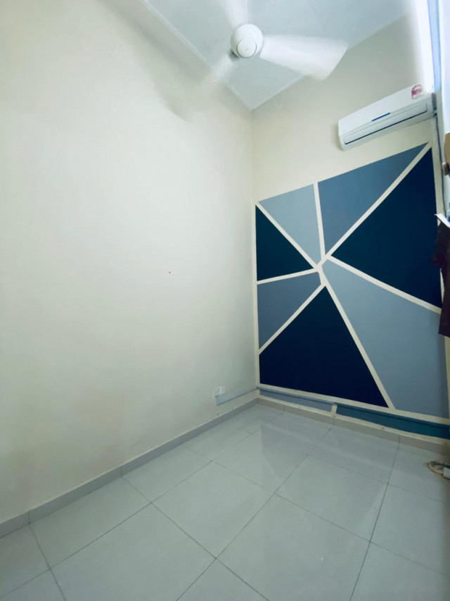 Room For Rent BU11