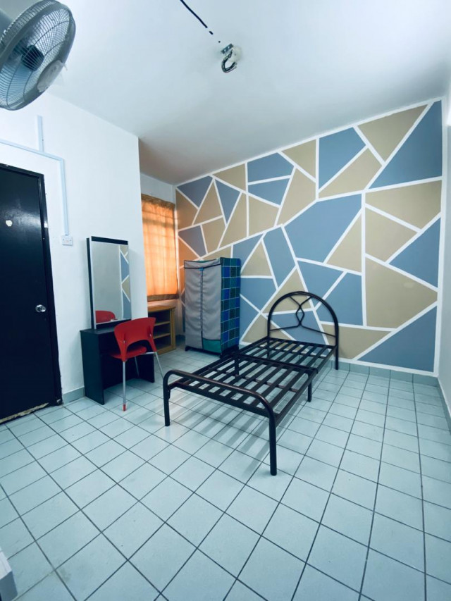 Room For Rent BU11