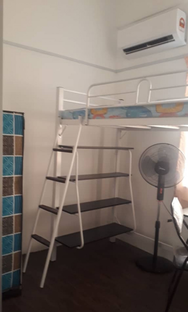 Limited Room at Kelana Jaya! Walking distance to LRT!!