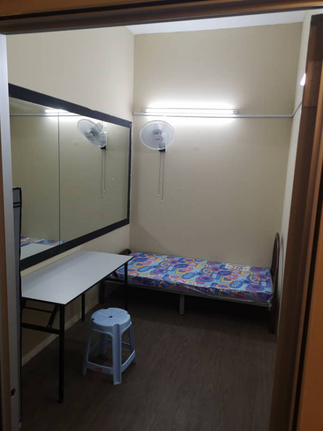 🔥🔥VERY HOT UNIT NEW RENOVATE 1ST FLOOR ALREADY FULL RENT OUT