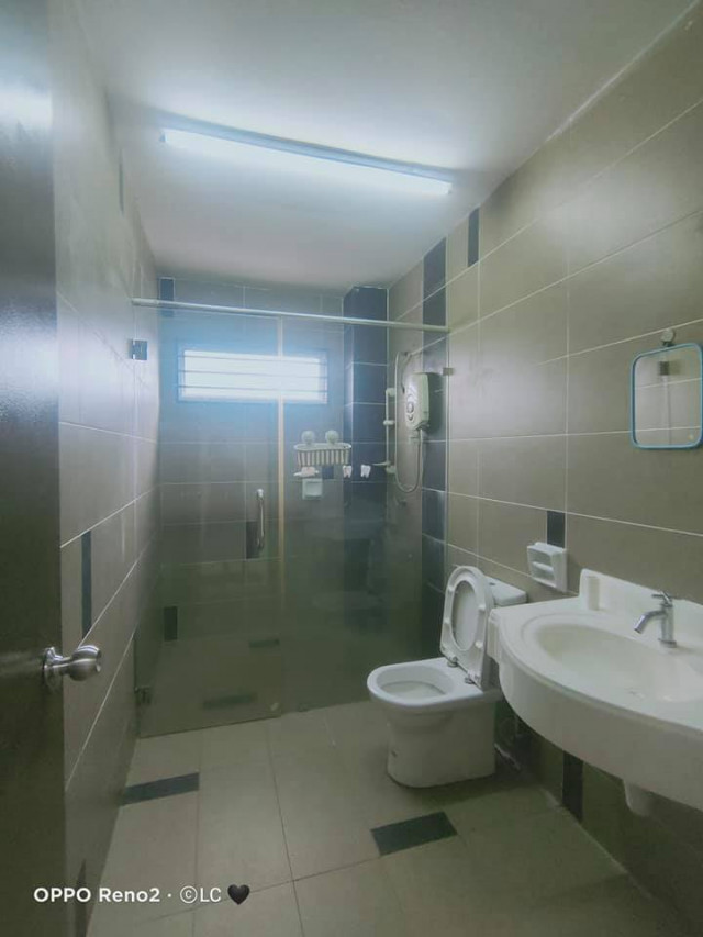 Room for Rent at Bandar Bukit Tinggi, Klang