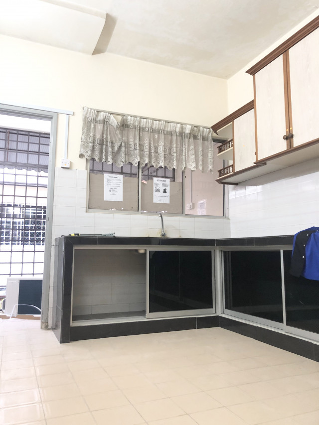 Limited Room Available! SS2 PETALING JAYA