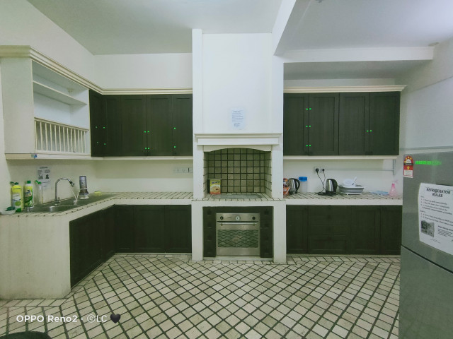 SS18, Subang Jaya Room For Rent With Fully Furnished