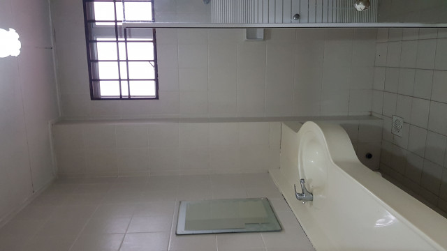 Available room in Petaling Jaya