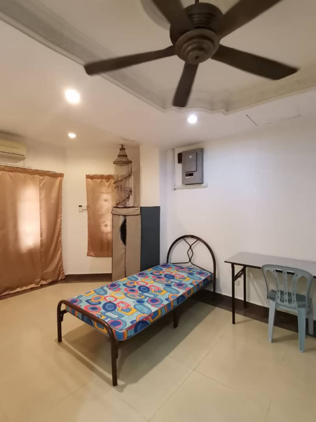 Location Nearby SS18 LRT Station & Easy Access Shuttle Bus. Room Available at SS14, Subang Jaya