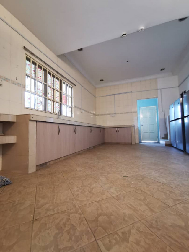 Looking for Housemate! SEKSYEN 14 PETALING JAYA