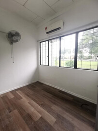 Room for rent in Ss2 near to LDP highway 🏡