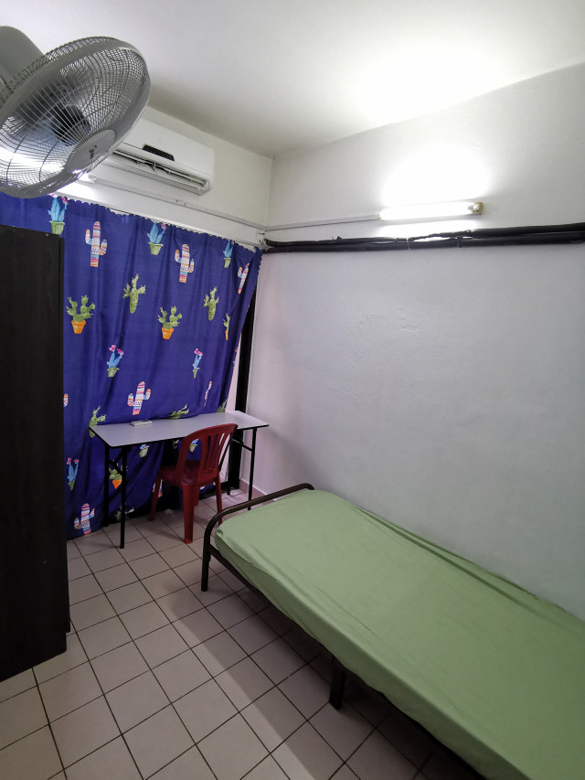 {ROOM RENT} At BU1, Bandar Utama, PJ