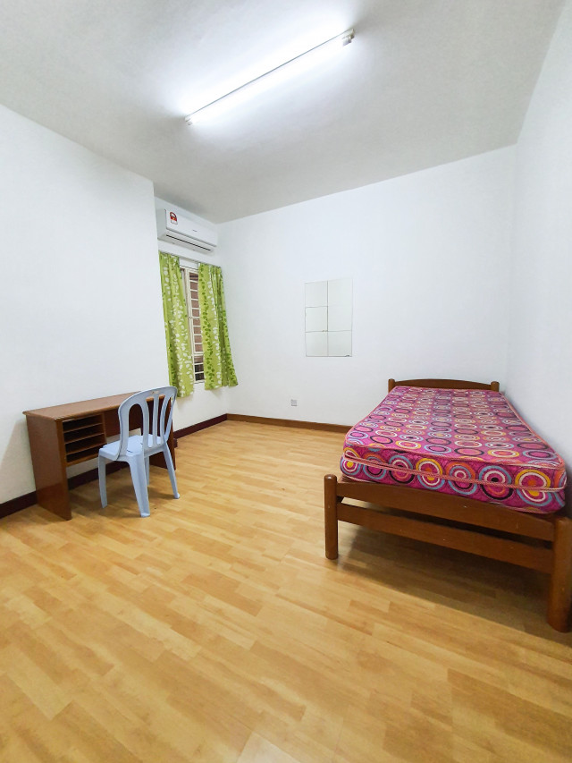 FOR RENT!  COVA SUITE CONDOMINIUM, KOTA DAMANSARA