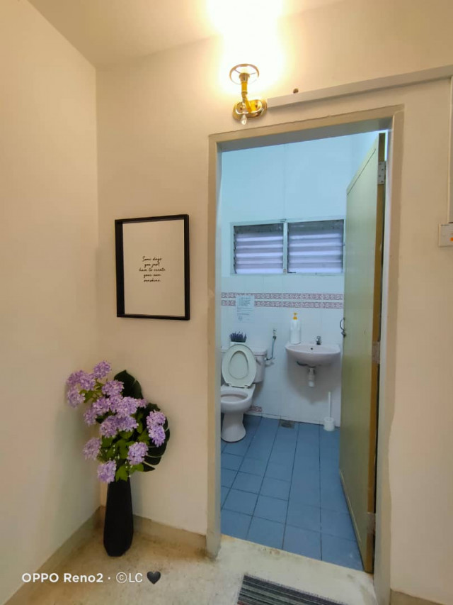 Room in Taman Paramount Near SS2 / Sea Park. Free Wi-FI & Cleaning Service