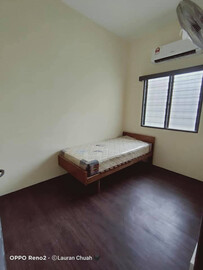 Room for Rent at SS2, PETALING JAYA 📍 near public transport 🚘