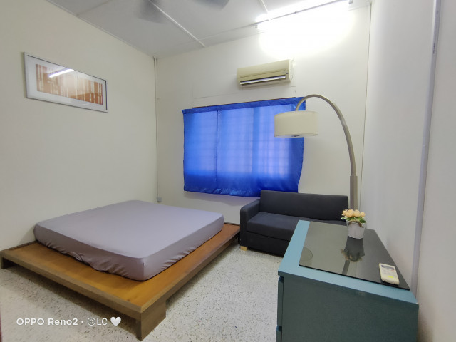 Bangsar new room for couple & friends walkable to Bangsar Village 🛋