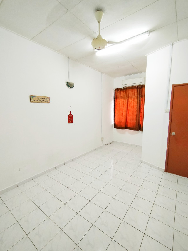 🔥BUDGET AND FURNISHED ROOM🔥 🔥0% Deposit🔥 Bandar Utama