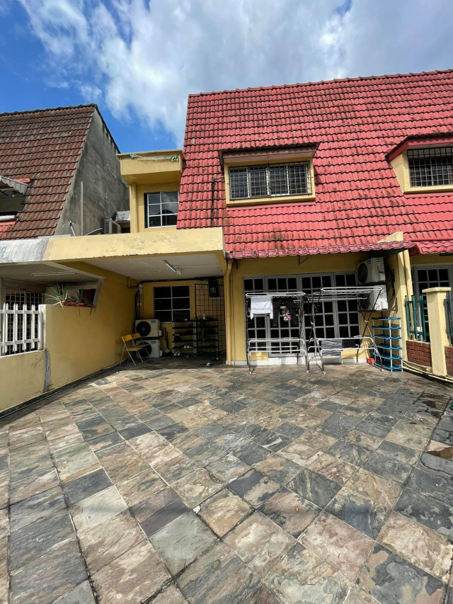 F/F Private Male and Femala Room for Rent at Subang Jaya SS15/INTI/Walk to LRT