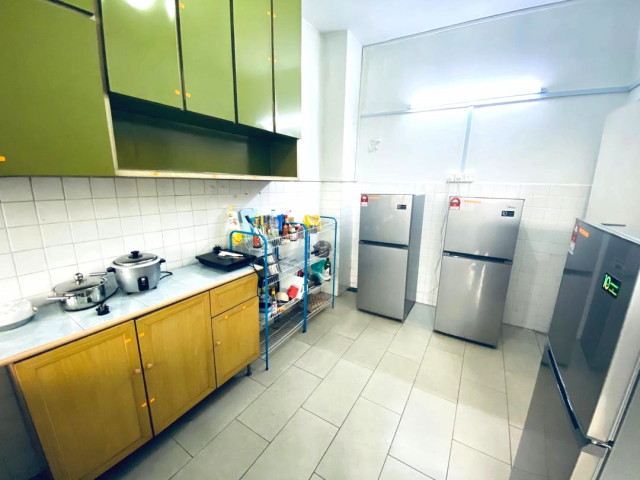 🔥🔥 Short Term & Long Term 🔥🔥 Fully Furnished Room at Seksyen 17 📣📣 High Speed Wifi, Weekly Cleaning & Utilities Included
