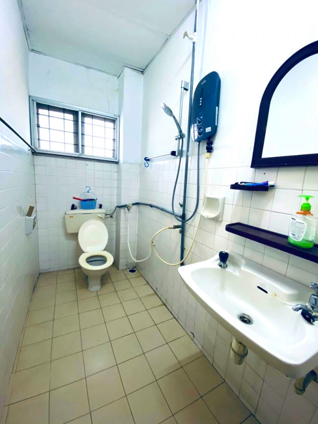 🔥🔥 Short Term & Long Term 🔥🔥 Fully Furnished Room at Seksyen 17 📣📣 High Speed Wifi, Weekly Cleaning & Utilities Included