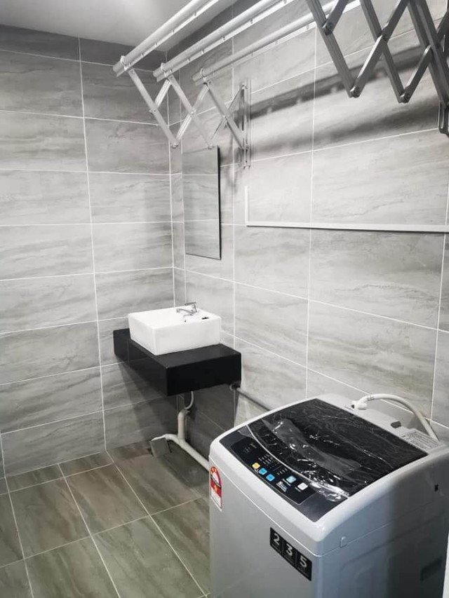 🔥🔥 Short Term & Long Term 🔥🔥Fully Furnished Room Located at Bangsar 📣📣 High Speed Wifi, Weekly Cleaning & Utilities Included