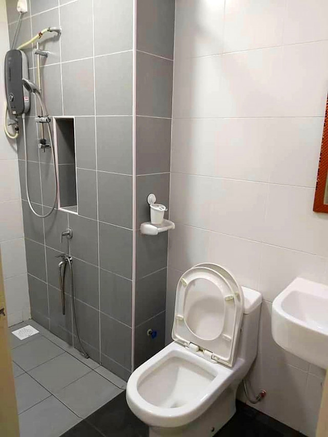 🔥🔥 Short Term & Long Term 🔥🔥Fully Furnished Room Located at Bangsar 📣📣 High Speed Wifi, Weekly Cleaning & Utilities Included