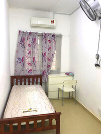 🔥🔥 Short Term & Long Term 🔥🔥Fully Furnished Room Located at USJ, Subang Jaya 📣📣 High Speed Wifi, Weekly Cleaning & Utilities Included