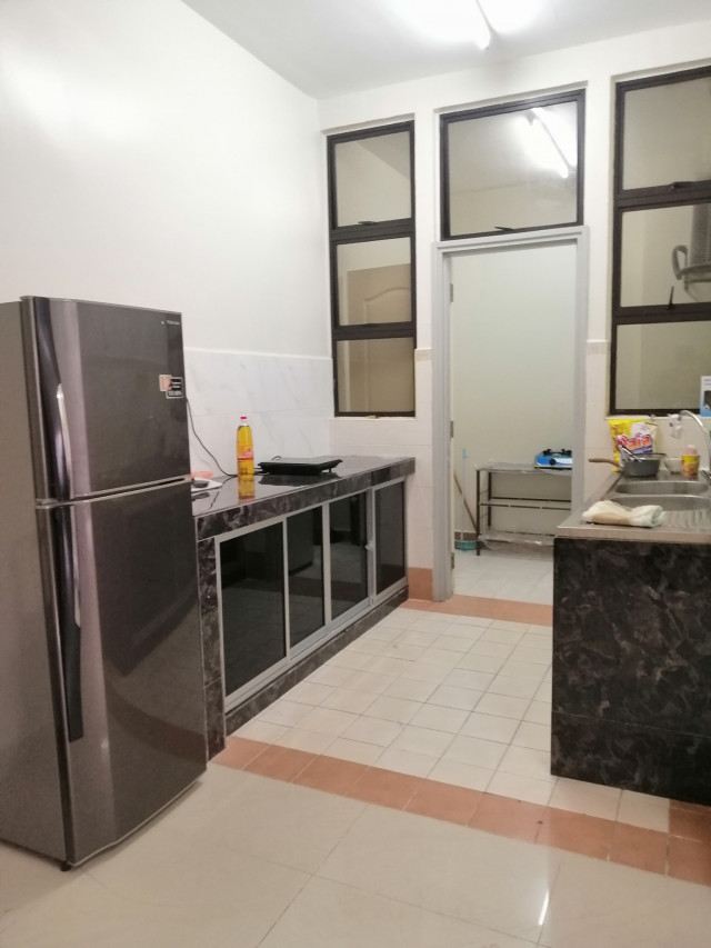 master bed room at pelangi utama condominium