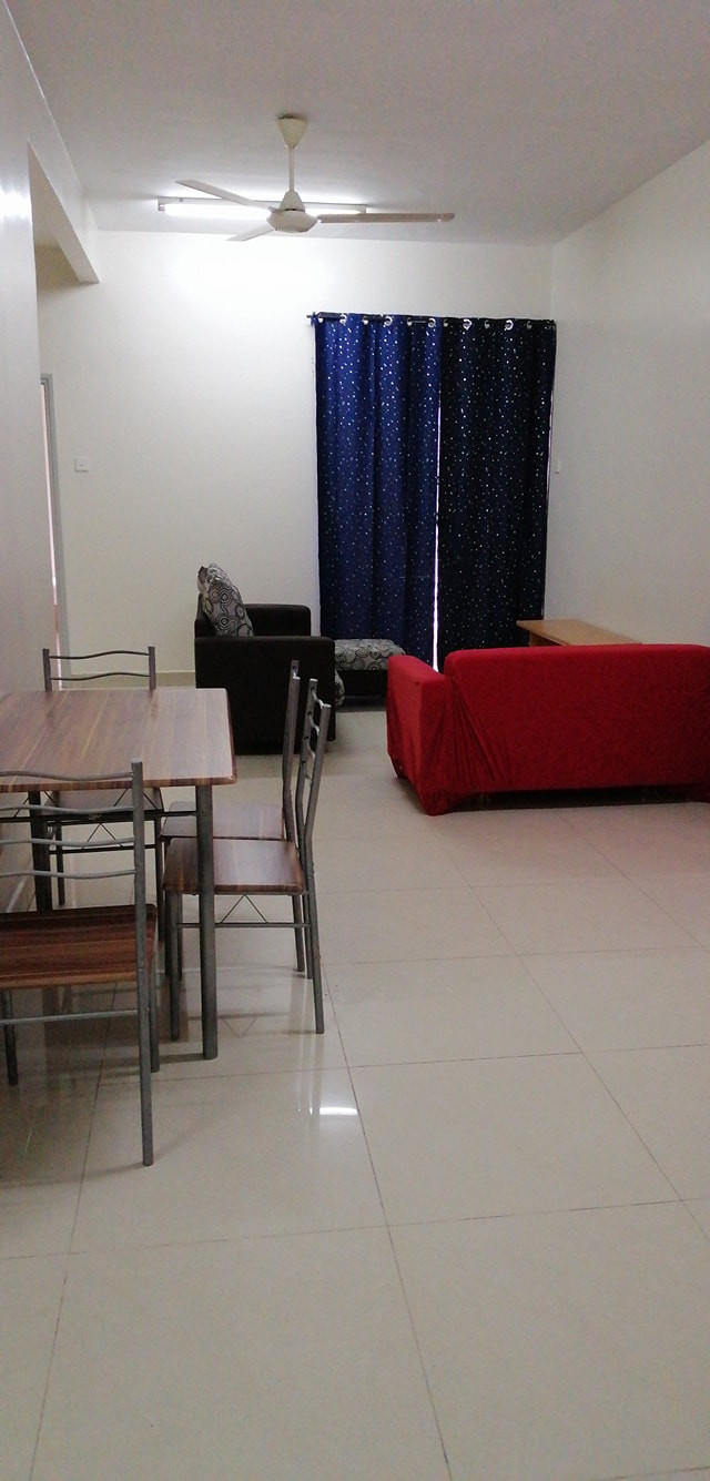 master bed room at pelangi utama condominium