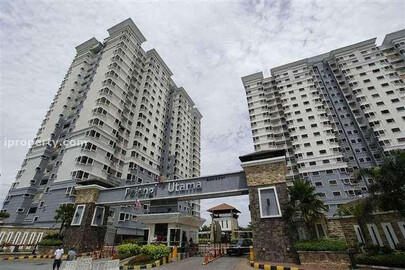 medium room at pelangi utama condo