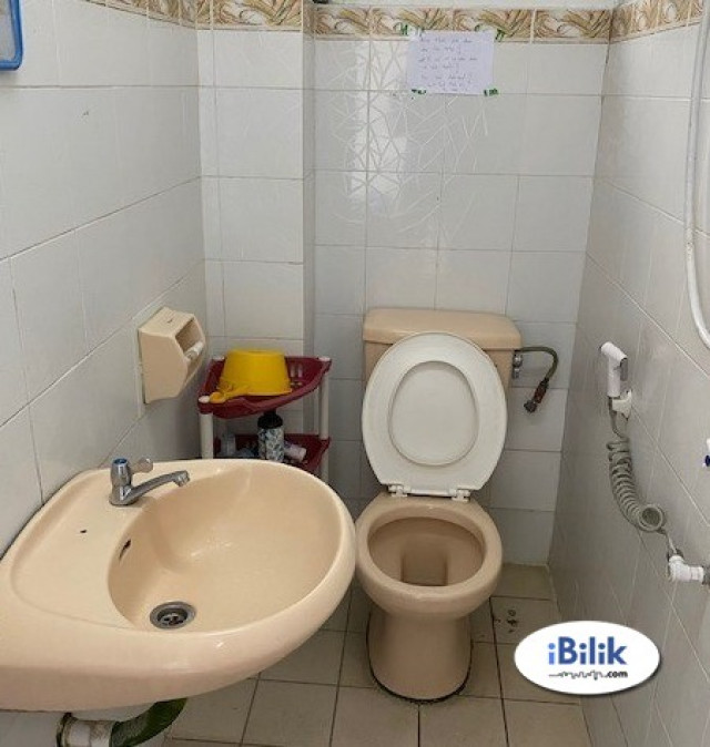 🆕Fully Furnished Single Room at BU12 🔥 Rental include utilitilities & Wifi Easy 🚗Access to NKVE, LDP, One Utama, Centrepoint, Mutiara Damansara