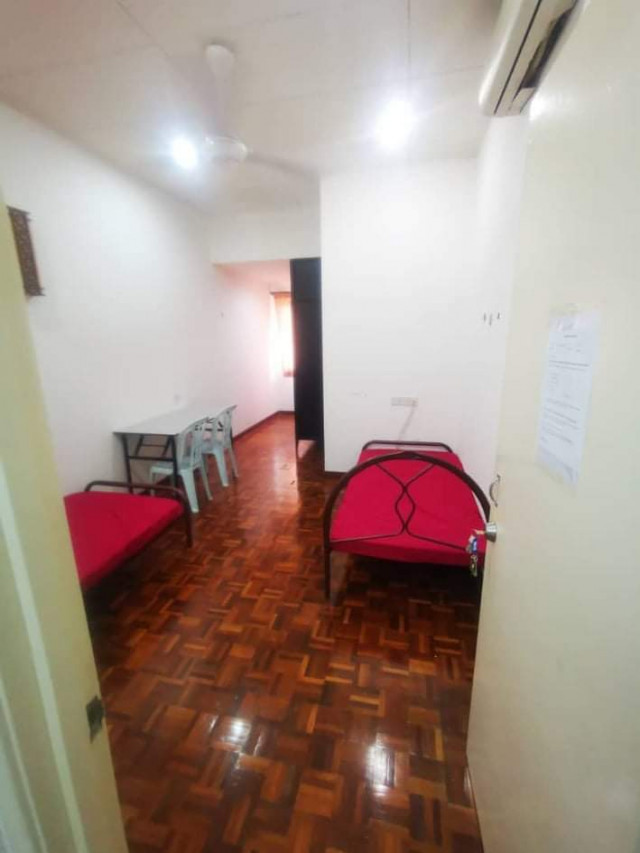 Kota damansara room for rent