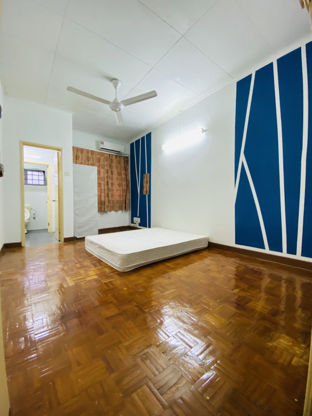 🔥LOW DEPOOO🔥🚶🏼‍♂️WALKING DISTANCE TO ONE UTAMA, CENTREPOINT, MRT BANDAR UTAMA🚶🏼‍♂️✨ROOM FOR RENT at Bandar Utama, Petaling Jaya✨