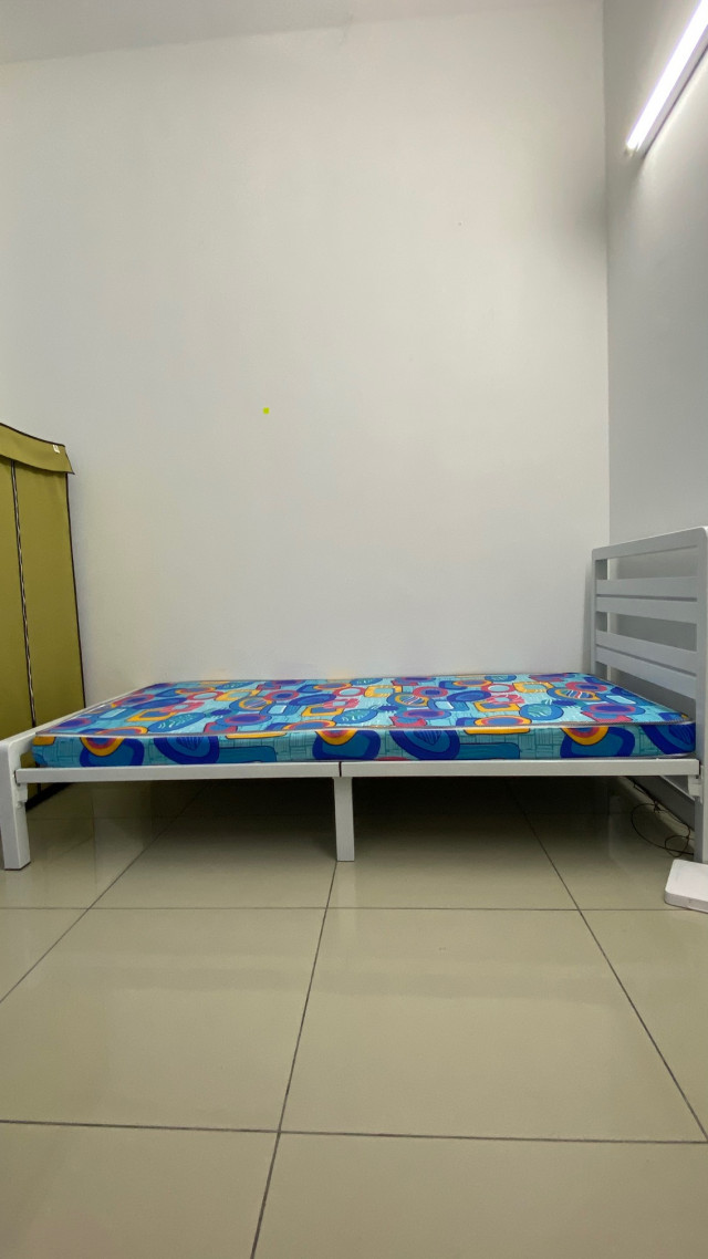 😏Cheap & Neat Middle Room at Setia Alam, Shah Alam⭕Easy Access to Setia City Mall, Top Glove, EcoWorld, Sp Setia, NIH, Tesco
