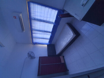 Taman connaught room for rent