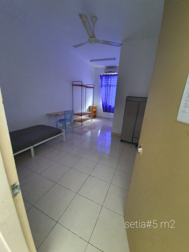 Individual Bathroom Setia Alam Room For Remt