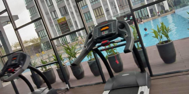Padang jawa ktm e-SOFO suria Jaya new condo not sharing room