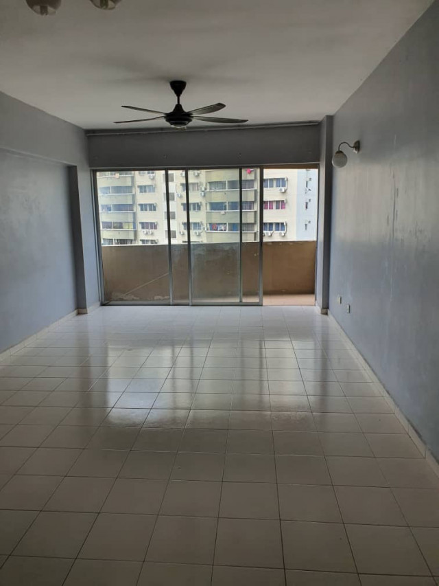 sentul utama condo master bed room