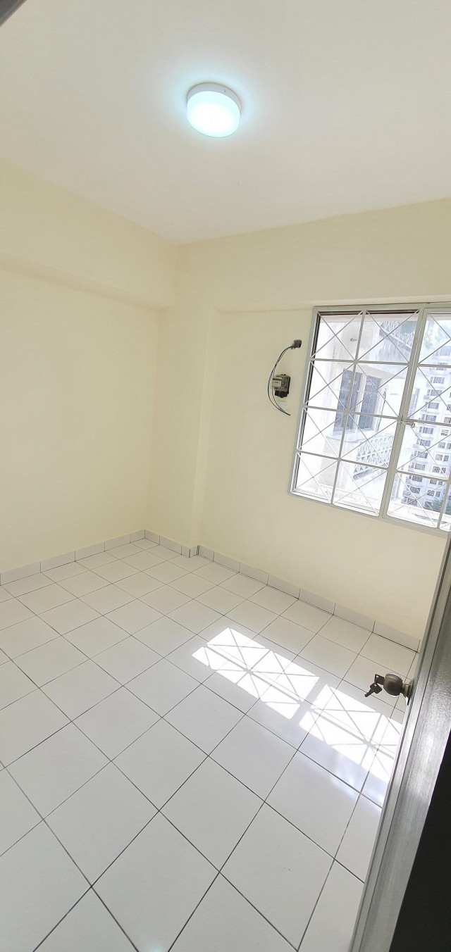 Kelana D Putera Condominium Kelana Jaya For Rent Roomsos