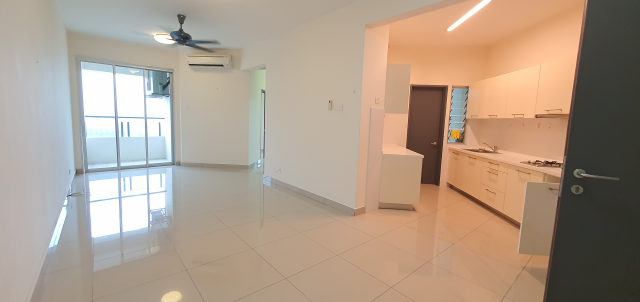 BLOCK E CASA TROPICANA CONDO,TROPICANA PF FOR RENT NOW