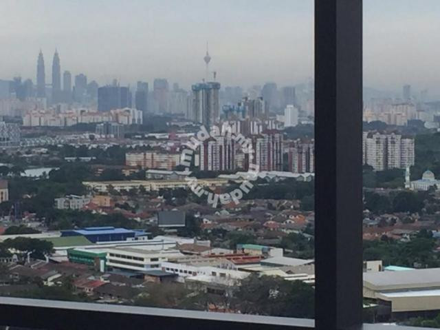 Selayang 18 New Condo not sharing room