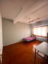 🚄🚅🚈Room Near by SS2 With Low Depo 🚶‍♂️Walking Distance To Lrt Taman Bahagia🚈🚅🚄