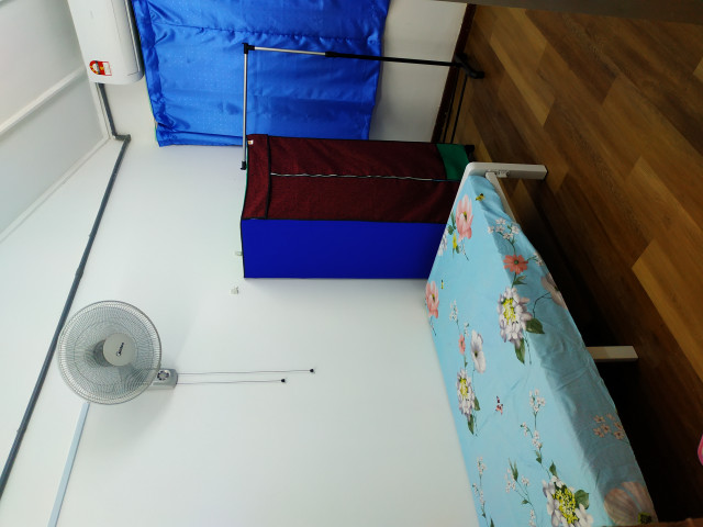 5 mins walking to mid valley